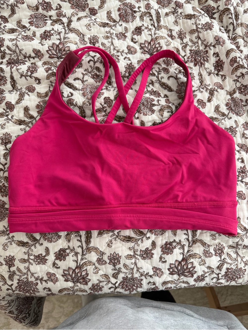 Lululemon sports bra